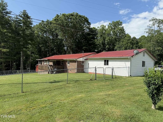 2818 Dungannon Rd, Coeburn, VA 24230 - view of yard