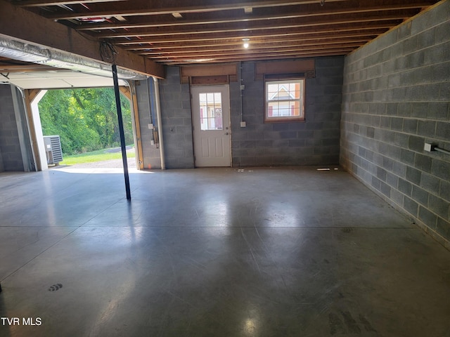 63 Whisper Bnd Unit 1, Johnson City, TN 37604 - garage featuring concrete block wall
