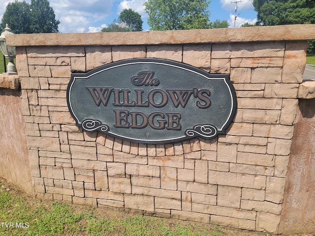 63 Whisper Bnd Unit 1, Johnson City, TN 37604 - view of community sign