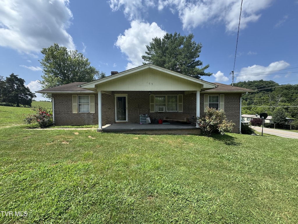 105 Pond Hill Rd, Jonesborough, TN 37659 - photo 1
