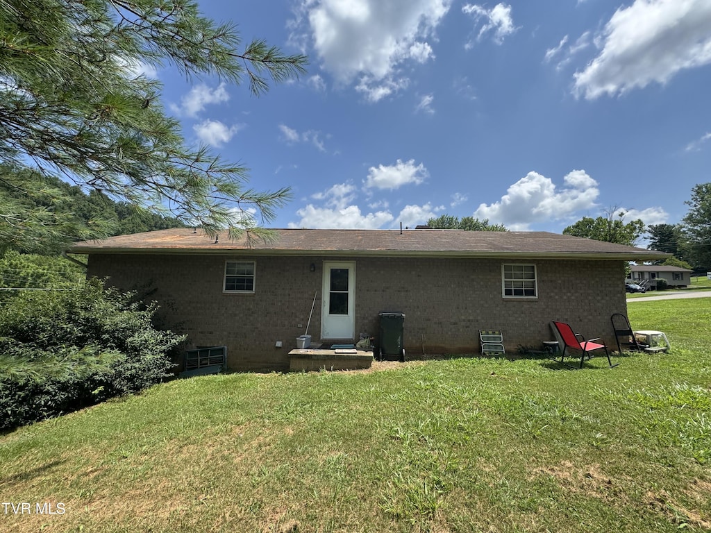105 Pond Hill Rd, Jonesborough, TN 37659 - photo 2