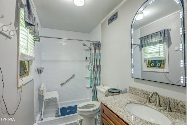 107 Dover Ln, Bristol, TN 37620 - full bath featuring vanity, a tile shower, and ornamental molding