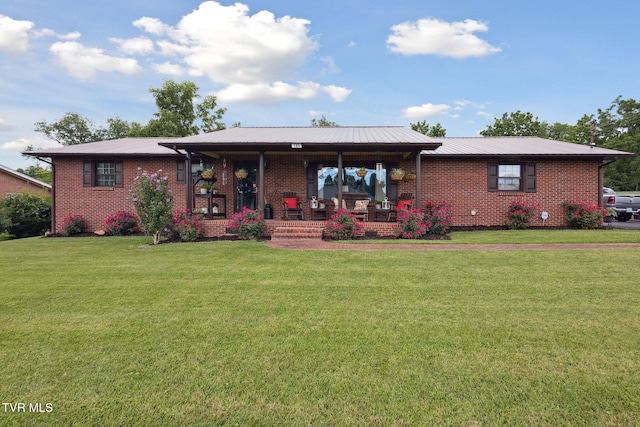 188 Mcarthur Cir, Bristol, VA 24201 - ranch-style house featuring a front lawn, brick siding, and a porch