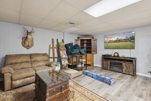 188 Mcarthur Cir, Bristol, VA 24201 - living area with wood finished floors and a drop ceiling
