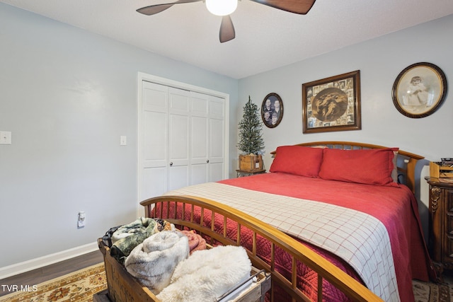 188 Mcarthur Cir, Bristol, VA 24201 - bedroom with wood finished floors, a closet, and ceiling fan
