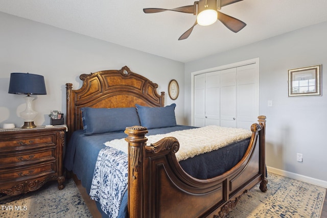 188 Mcarthur Cir, Bristol, VA 24201 - bedroom featuring a closet and a ceiling fan