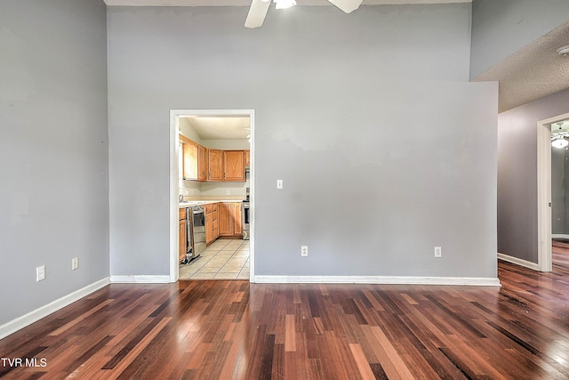104 Saint James Pl, Bristol, TN 37620 - photo 5