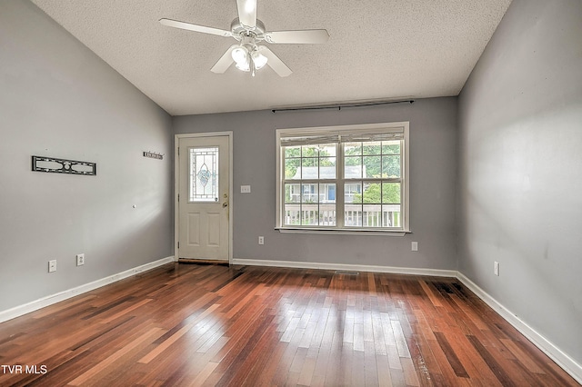 104 Saint James Pl, Bristol, TN 37620 - photo 8