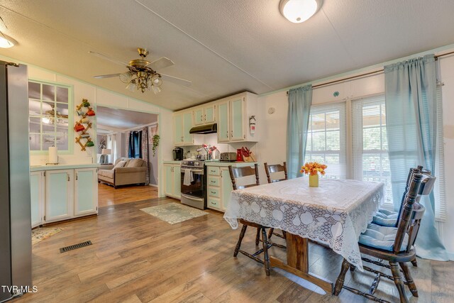 107 Lesters Ln, Honaker, VA 24260 - photo 7