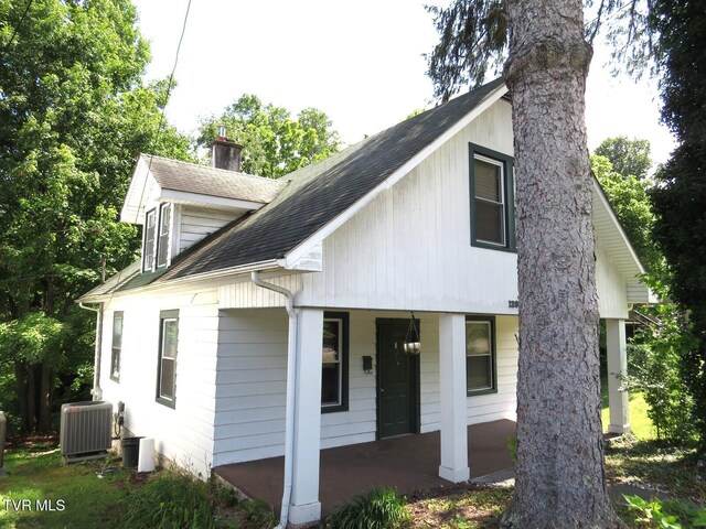 1203 NW Virginia Ave, Norton, VA 24273 - photo 2