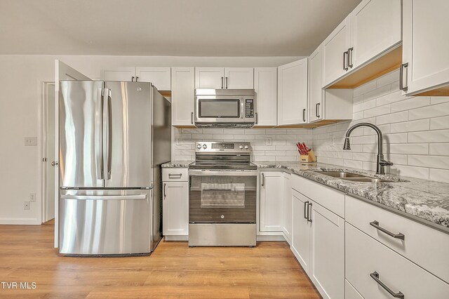 409 Heaton St, Roan Mountain, TN 37687 - photo 13