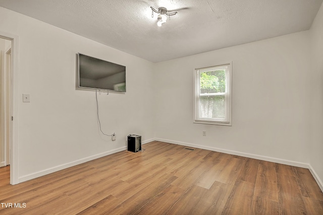 409 Heaton St, Roan Mountain, TN 37687 - photo 22