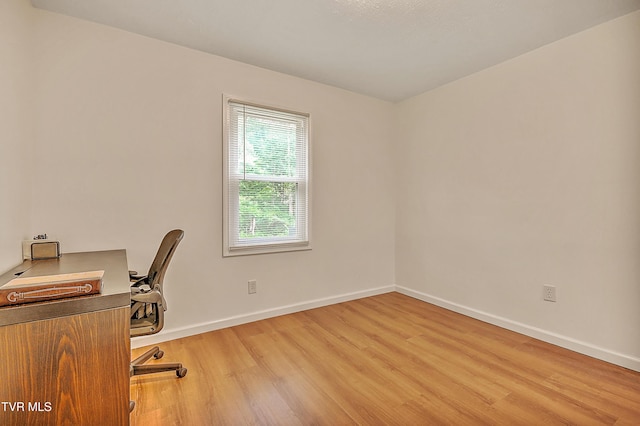 409 Heaton St, Roan Mountain, TN 37687 - photo 27