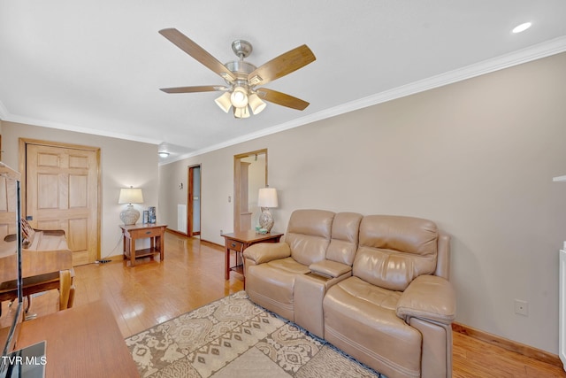 520 Lyle Rd, Erwin, TN 37650 - living room with crown molding, light wood-style floors, and ceiling fan