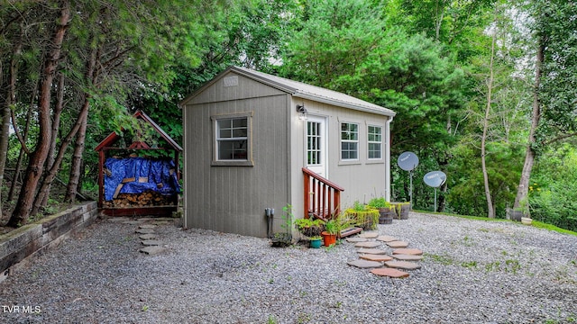 408 Eagle Ridge Rd, Roan Mountain, TN 37687 - photo 32