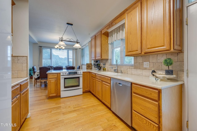1196 Buck Mountain Rd, Roan Mountain, TN 37687 - photo 12