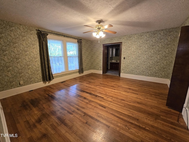 113 W 2nd St, Big Stone Gap, VA 24219 - photo 15