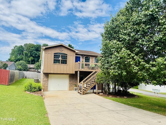 1006 Phillip Drew Dr, Johnson City, TN 37604 - photo 1