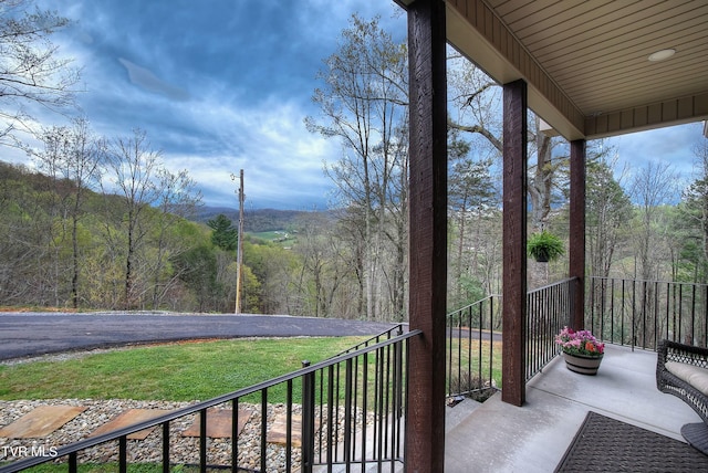 104 Leedham Rd, Johnson City, TN 37601 - photo 7