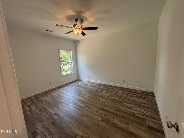 506 W Highland Rd, Johnson City, TN 37604 - photo 14