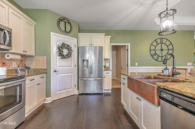 2057 Poplar Ridge Ct, Piney Flats, TN 37686 - photo 19