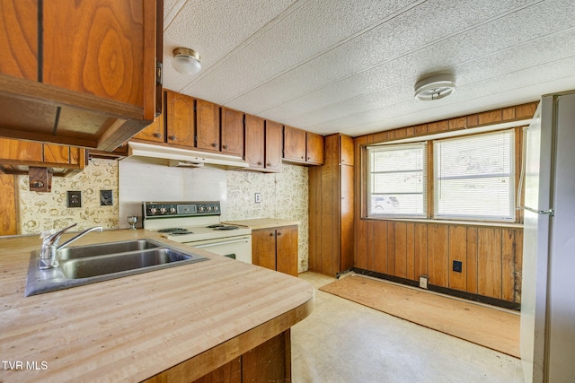 1108 S Walnut Dr, Erwin, TN 37650 - photo 12