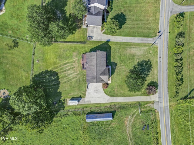 685 W Valley Dr, Kingsport, TN 37664 - photo 37
