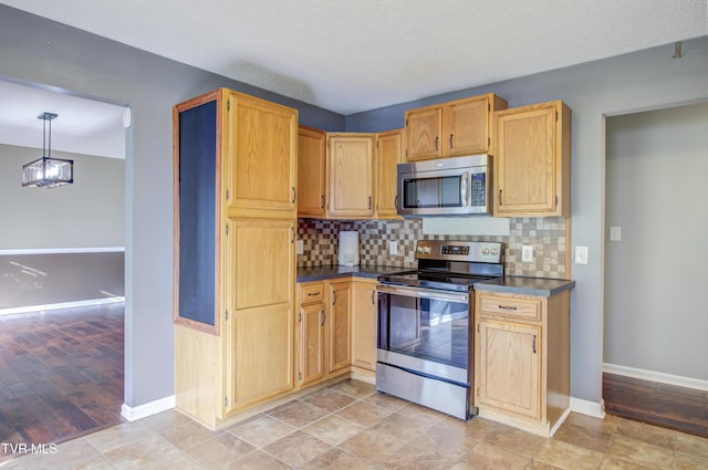 685 W Valley Dr, Kingsport, TN 37664 - photo 10
