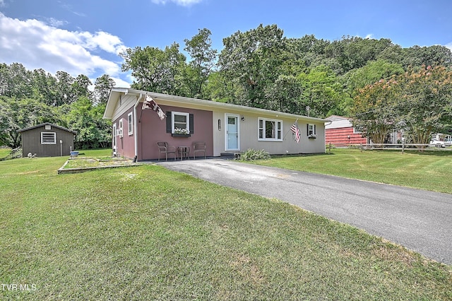 1106 W Cedar St, Bristol, TN 37620 - photo 2