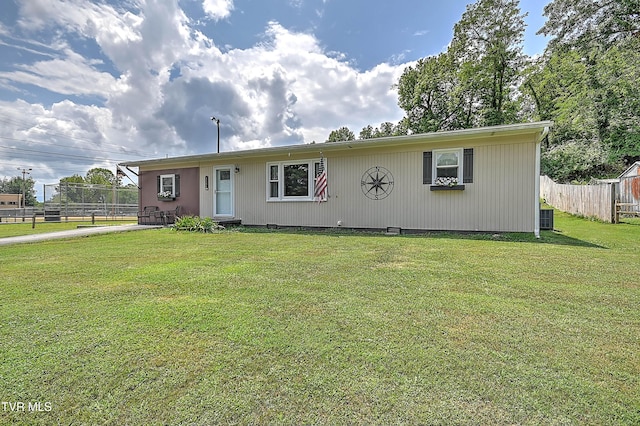 1106 W Cedar St, Bristol, TN 37620 - photo 4