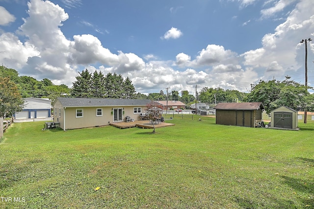 1106 W Cedar St, Bristol, TN 37620 - photo 38