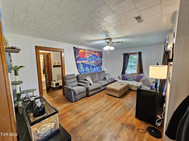 140 Laurel Branch Rd, Elizabethton, TN 37643 - photo 8