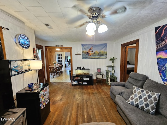140 Laurel Branch Rd, Elizabethton, TN 37643 - photo 9