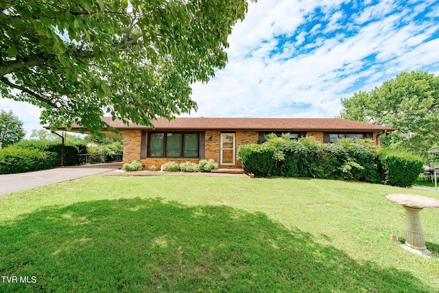 126 Stephen Dr, Church Hill, TN 37642 - photo 2