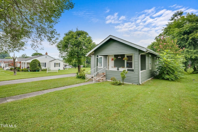 302 Ferguson Ave, Elizabethton, TN 37643 - photo 2
