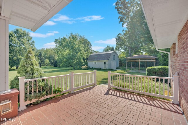 130 Smith Ave, Erwin, TN 37650 - photo 36