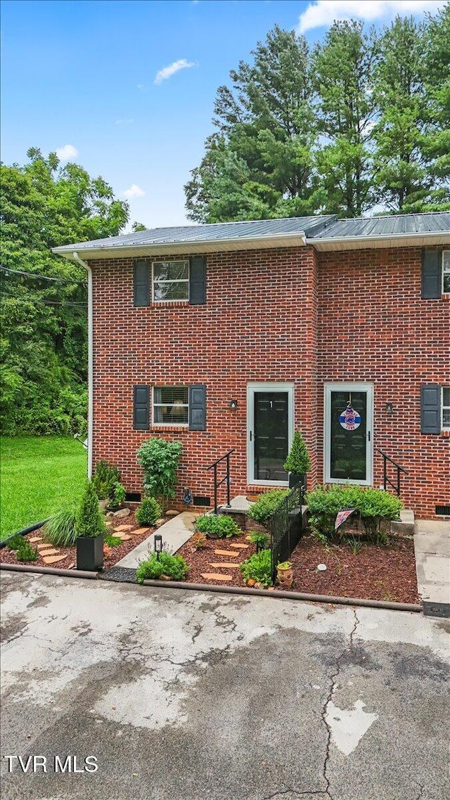 201 Ron Royce Dr Unit 1, Elizabethton, TN 37643 - photo 3