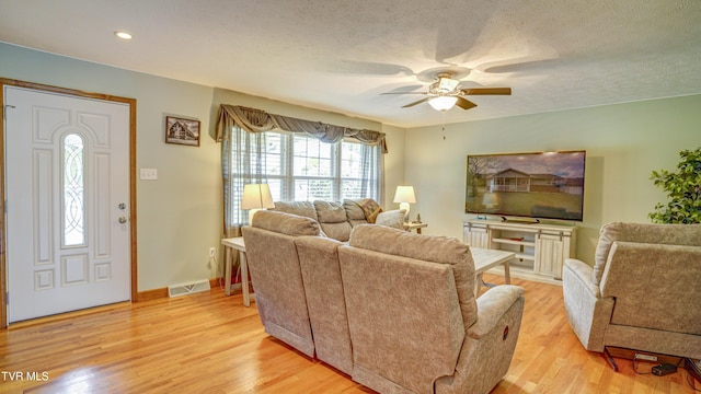 366 E Carters Valley Rd, Kingsport, TN 37660 - photo 28