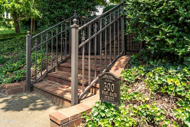 300 W Main St, Jonesborough, TN 37659 - photo 100