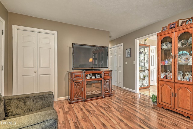 503 Cedar St, Mount Carmel, TN 37645 - photo 16