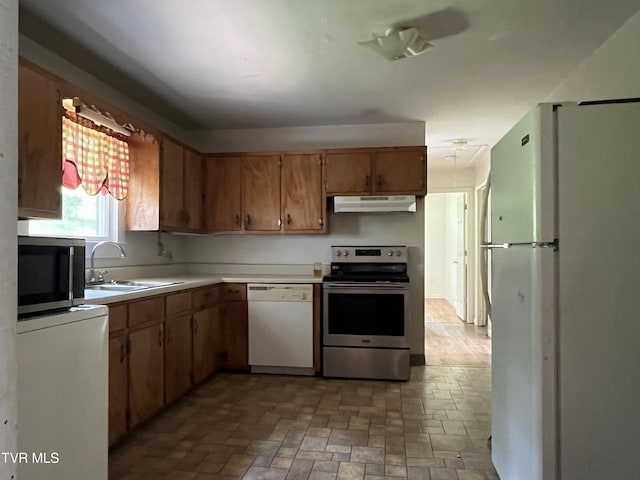 703 Rolling Hills Dr, Johnson City, TN 37604 - photo 17