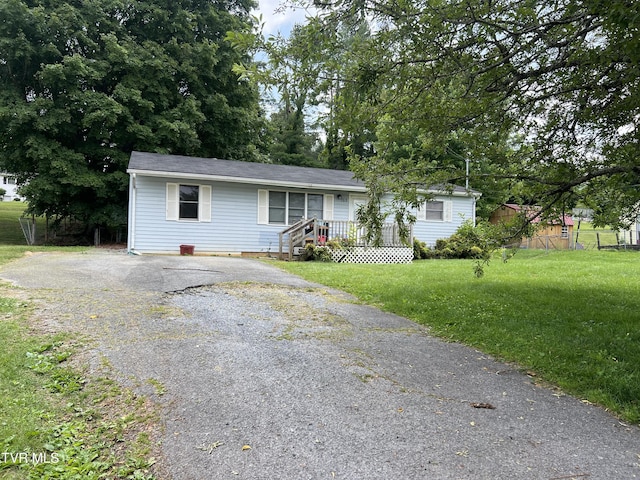 703 Rolling Hills Dr, Johnson City, TN 37604 - photo 1