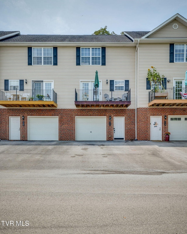 516 Grays Pointe Ct, Johnson City, TN 37615 - photo 26