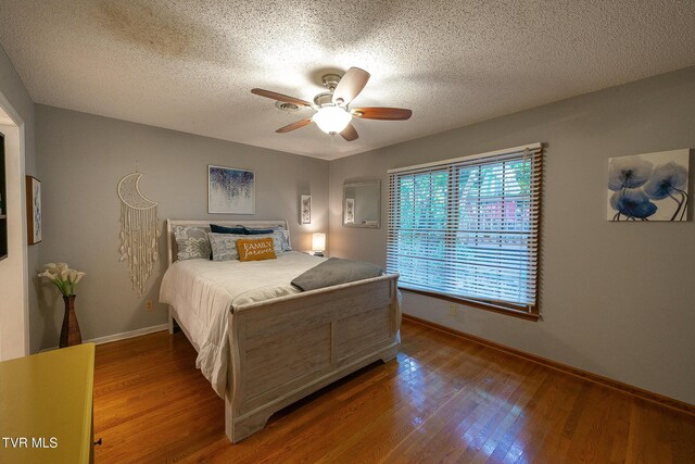 904 Broadwood Dr, Kingsport, TN 37660 - photo 17