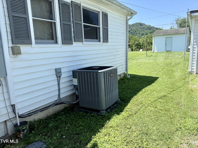 933 Walker St, Elizabethton, TN 37643 - photo 7
