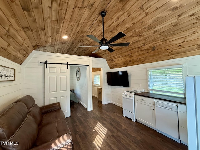 672 Stage Coach Loop, Mountain City, TN 37683 - photo 5