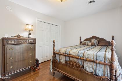 203 Autumn Dr, Bristol, VA 24201 - photo 21