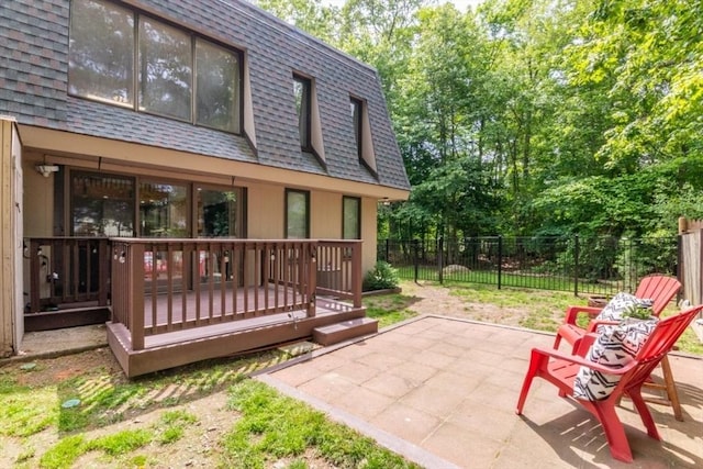 10 Grove Sq Unit 10, Randolph, MA 02368 - view of patio featuring a deck