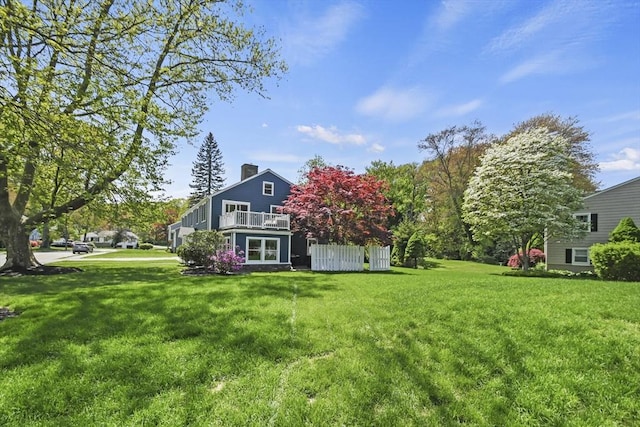8 Longbow Cir, Lynnfield, MA 01940 - view of grassy yard with a balcony