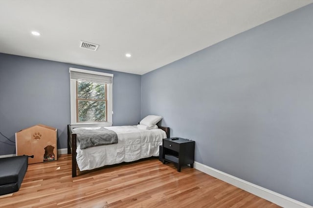 8 Longbow Cir, Lynnfield, MA 01940 - bedroom with baseboards, light wood-style floors, and recessed lighting